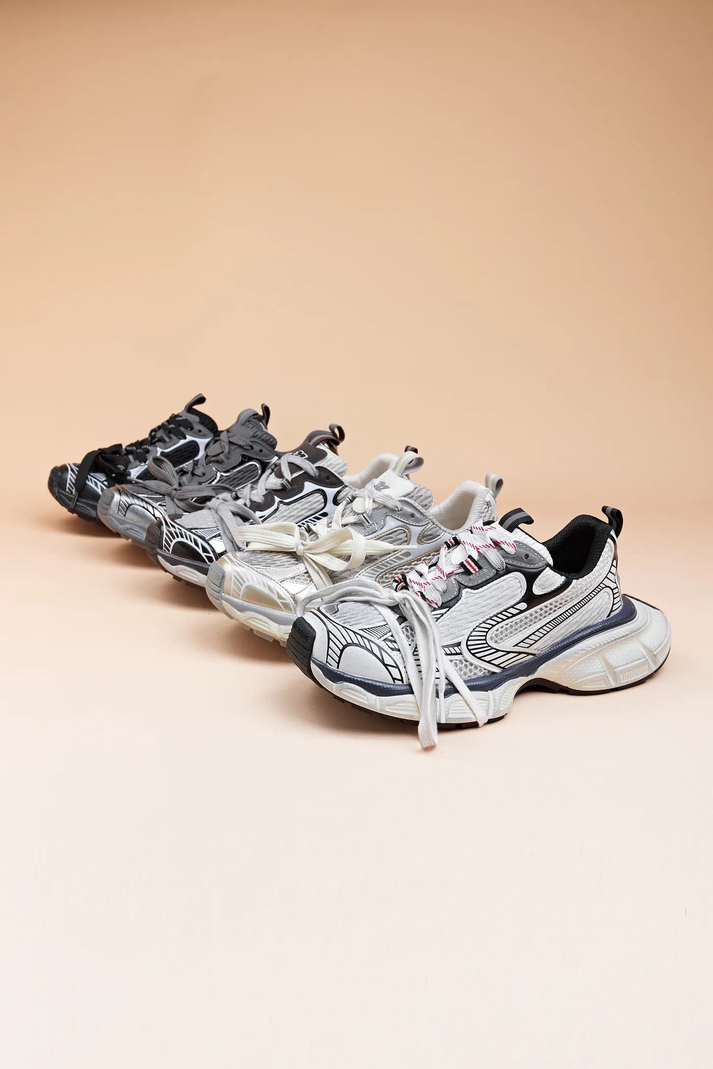 10913XL Chunky Sneaker