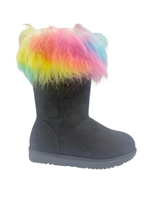 Children's shoes 023 by SHI JI FOOTWEAR, style K023