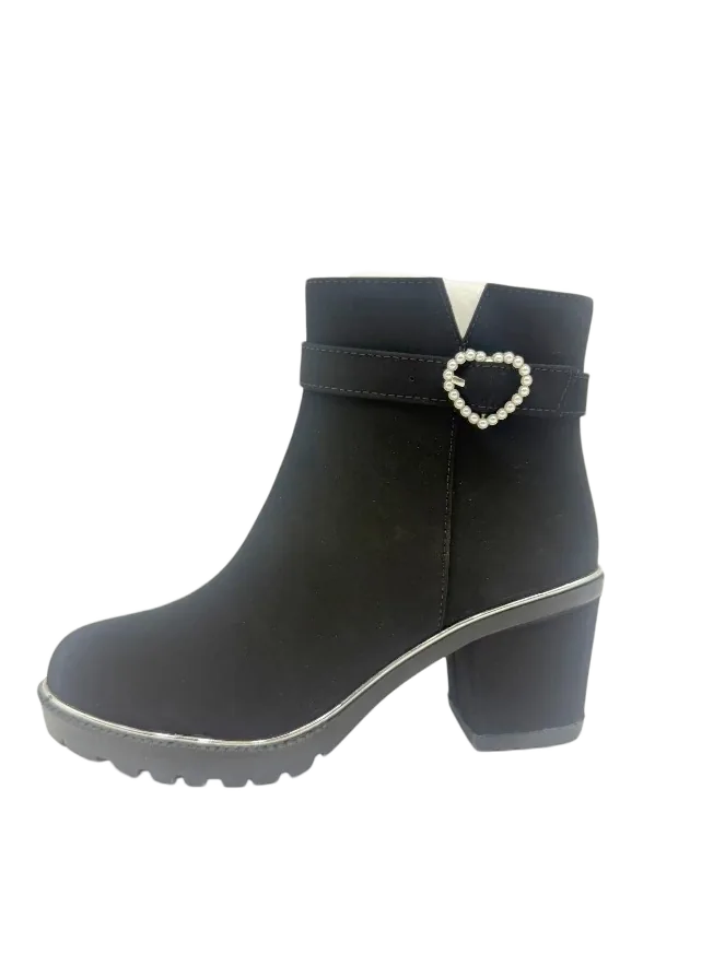 Children's shoes 036 by SHI JI FOOTWEAR, style K036