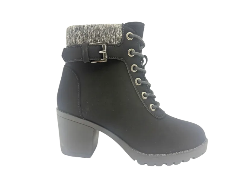 Children's shoes 030 by SHI JI FOOTWEAR, style K030