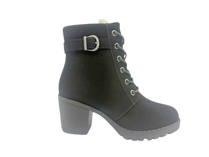 Children's shoes 041 by SHI JI FOOTWEAR, style K041
