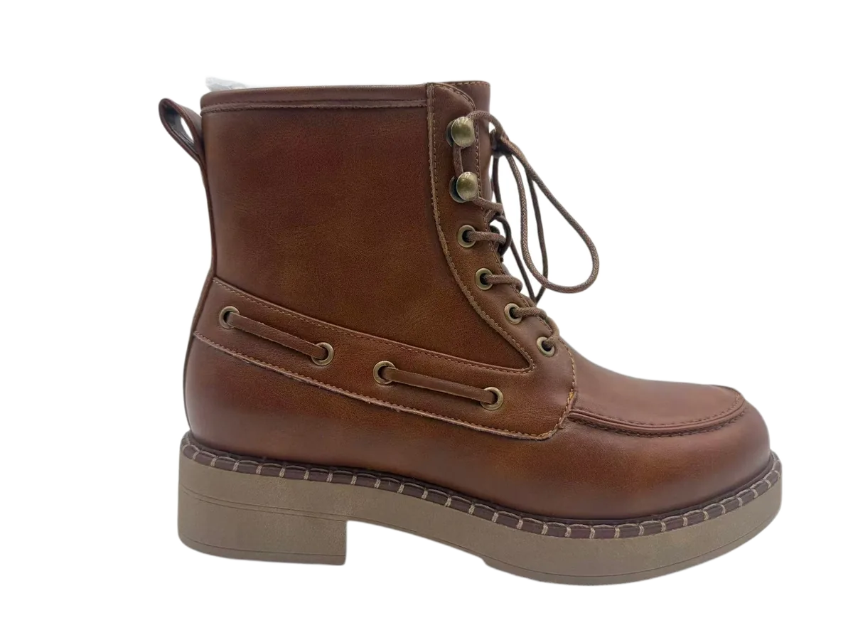 Ladies boots 004 by SHI JI FOOTWEAR, style B004