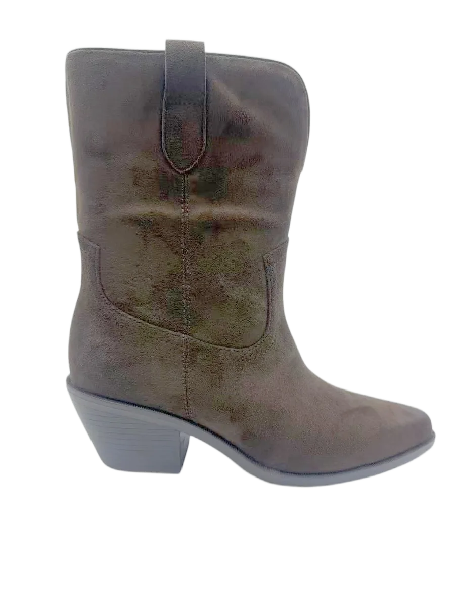 Ladies boots 012 by SHI JI FOOTWEAR, style B012