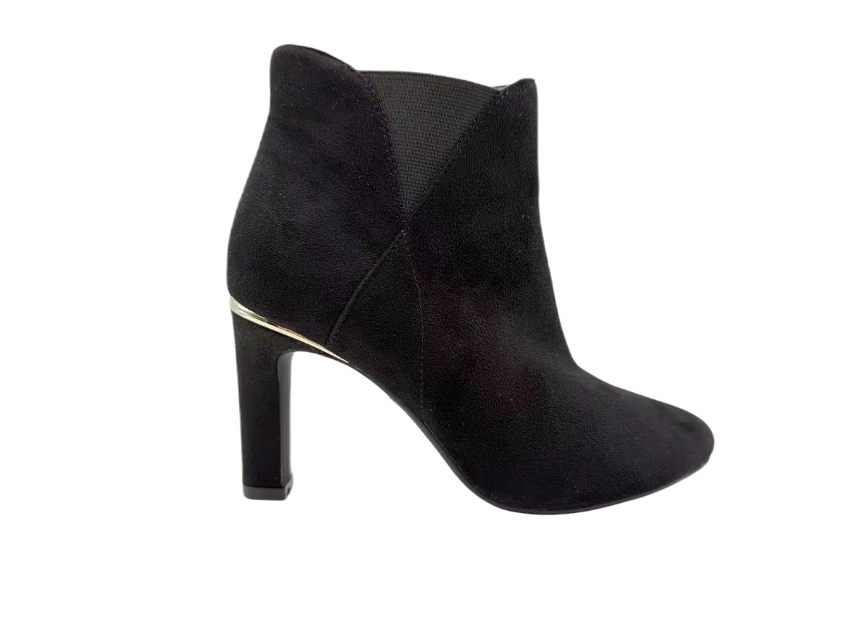 Ladies boots 021 by SHI JI FOOTWEAR, style B021