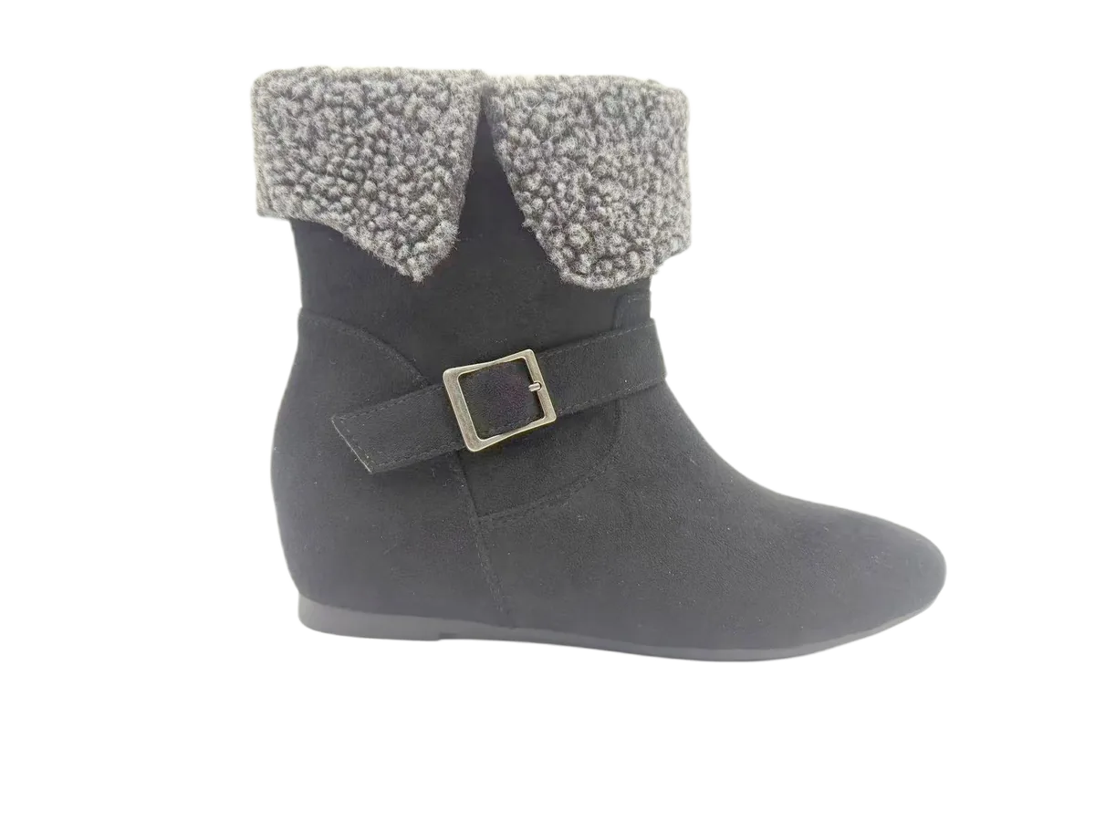 Ladies boots 033 by SHI JI FOOTWEAR, style B033