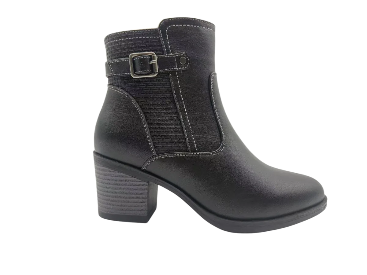 Ladies boots 048 by SHI JI FOOTWEAR, style B048