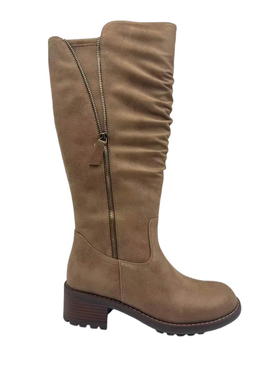 Ladies boots 064 by SHI JI FOOTWEAR, style B064