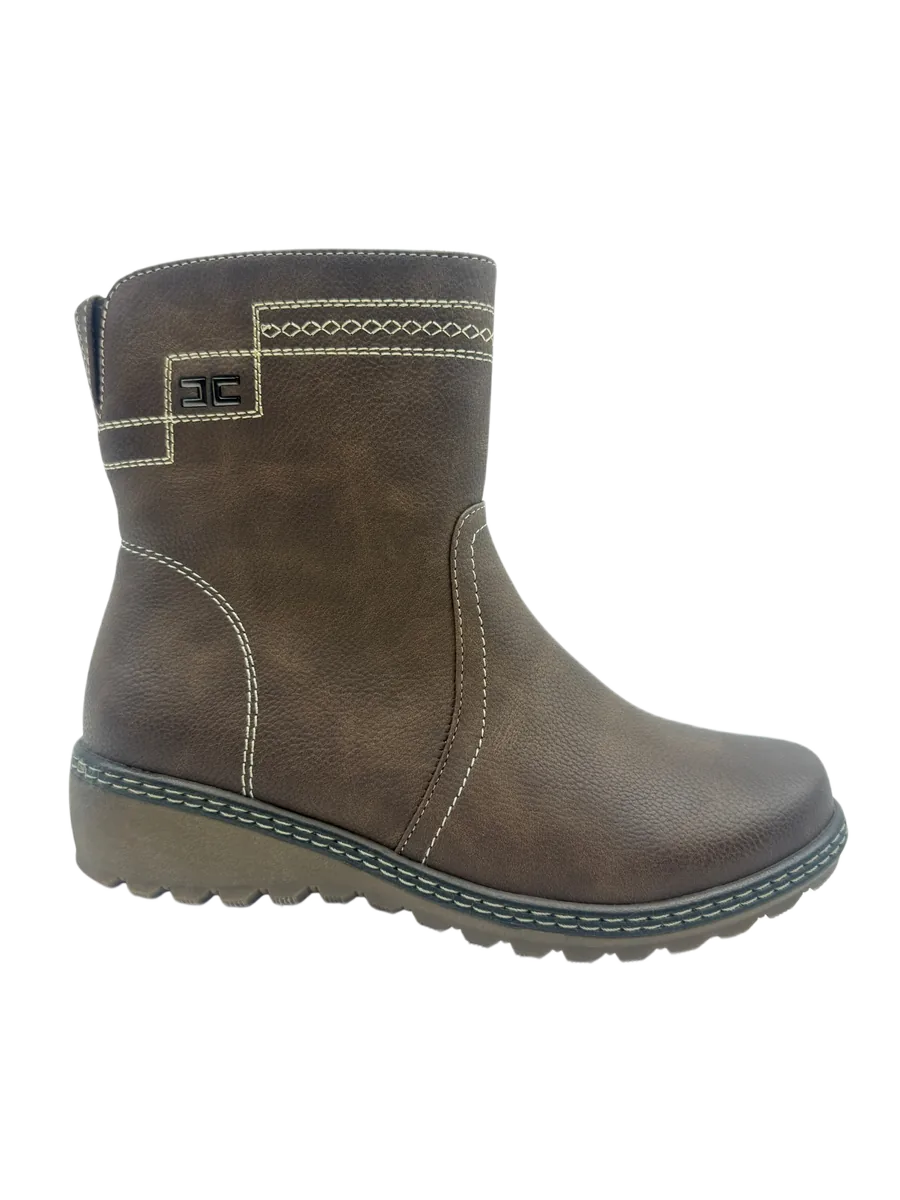 SHI JI footwear style W002