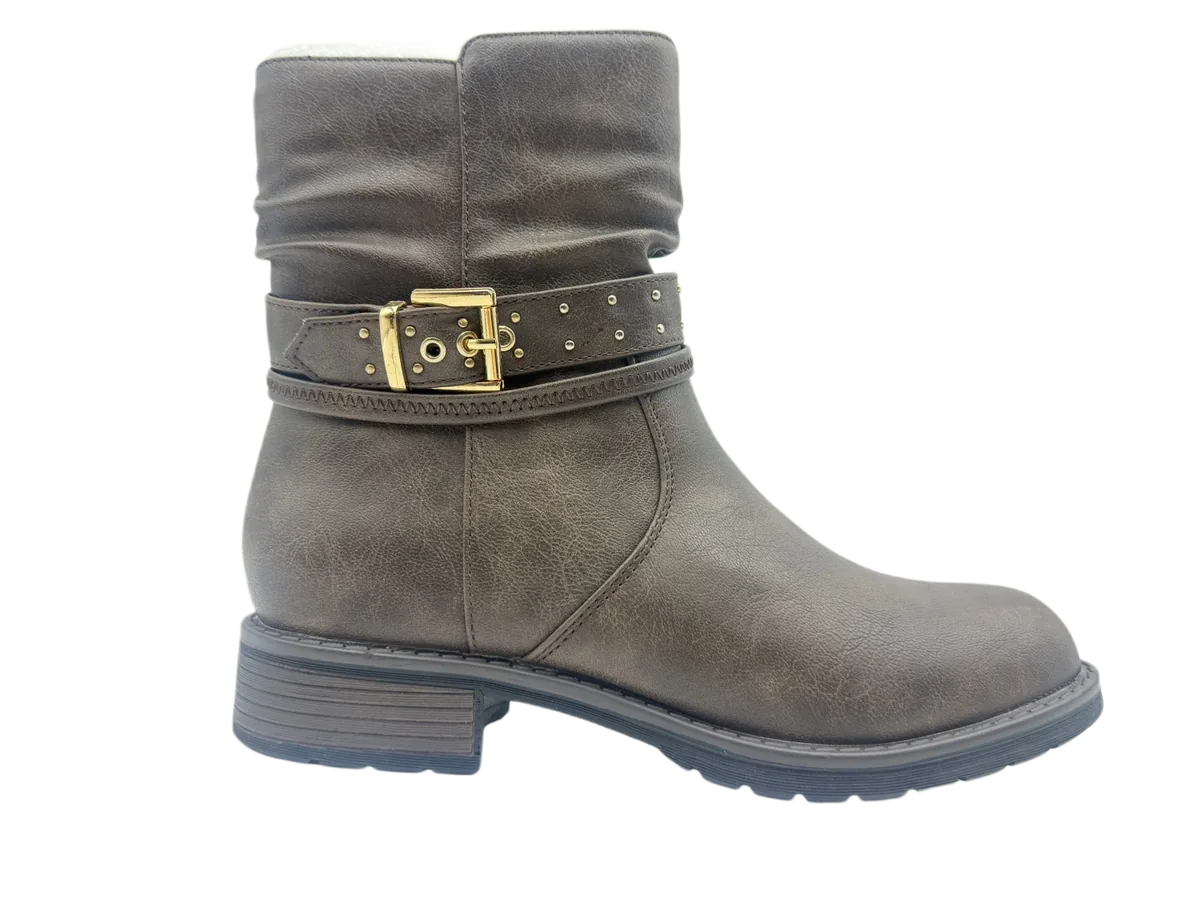 Winter shoes 028 by SHI JI FOOTWEAR, style W028