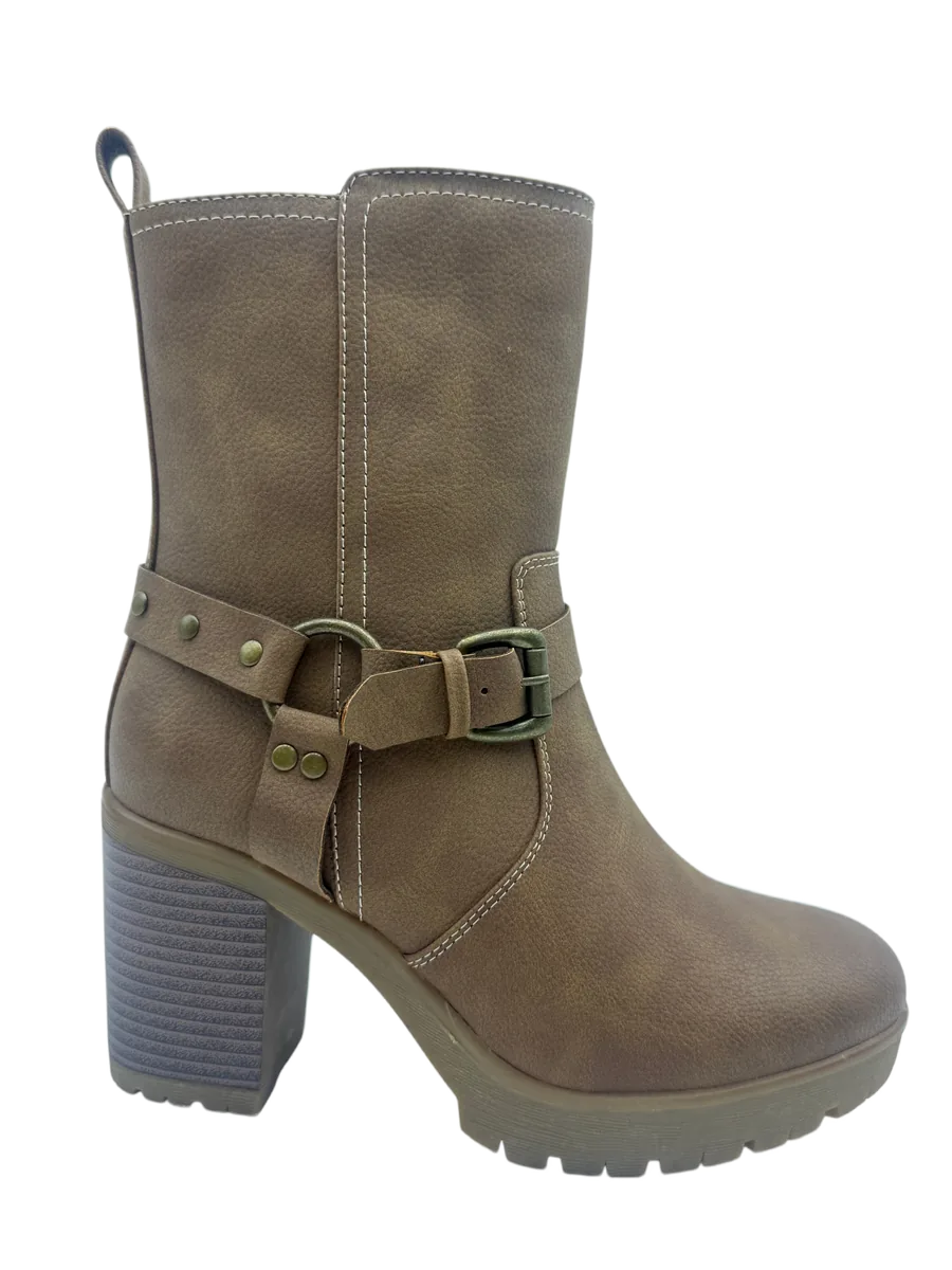 Winter shoes 035 by SHI JI FOOTWEAR, style W035