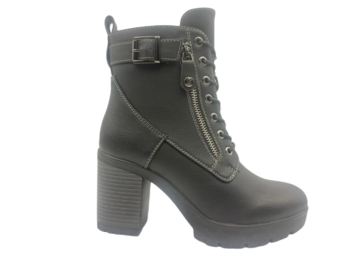 Winter shoes 042 by SHI JI FOOTWEAR, style W042