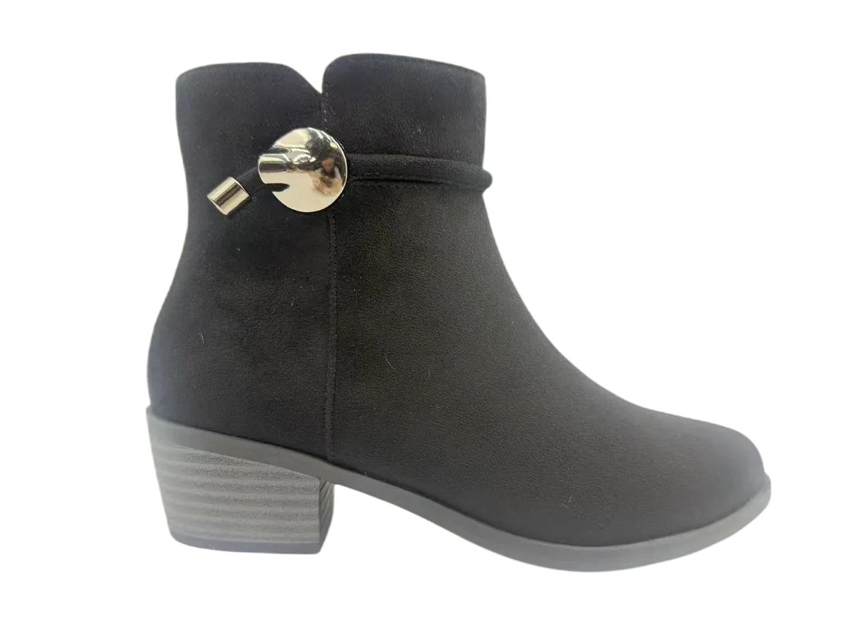 Winter shoes 064 by SHI JI FOOTWEAR, style W064