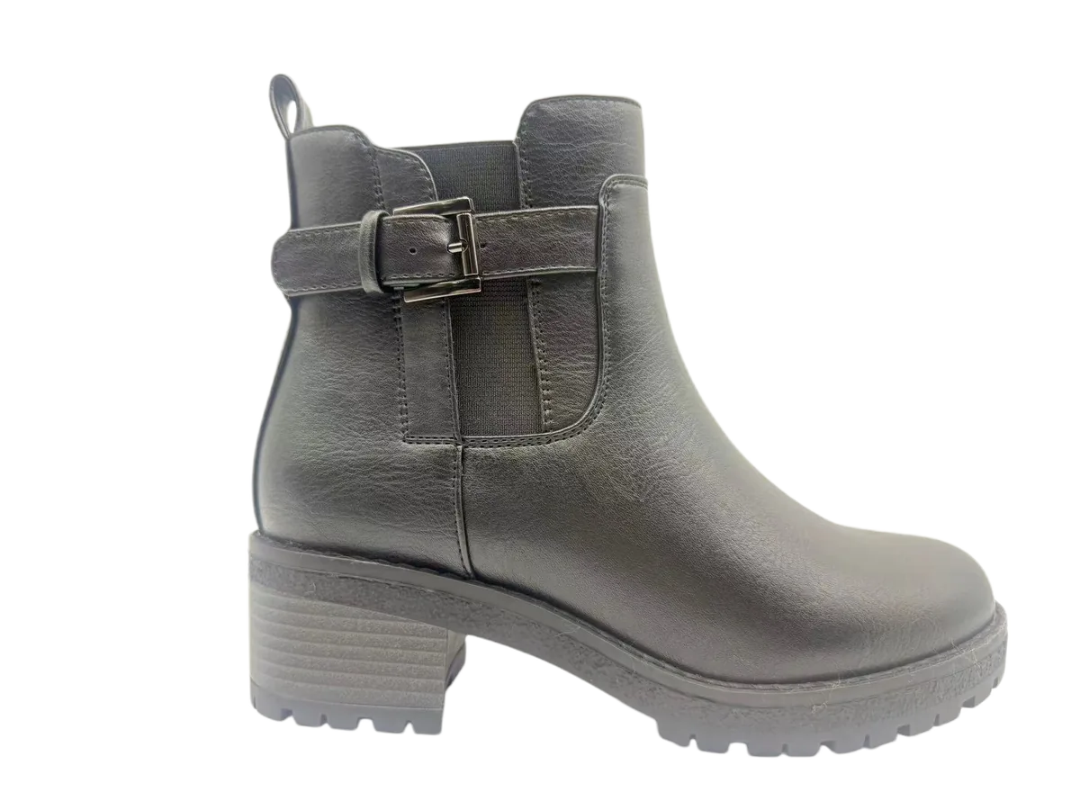 Winter shoes 072 by SHI JI FOOTWEAR, style W072