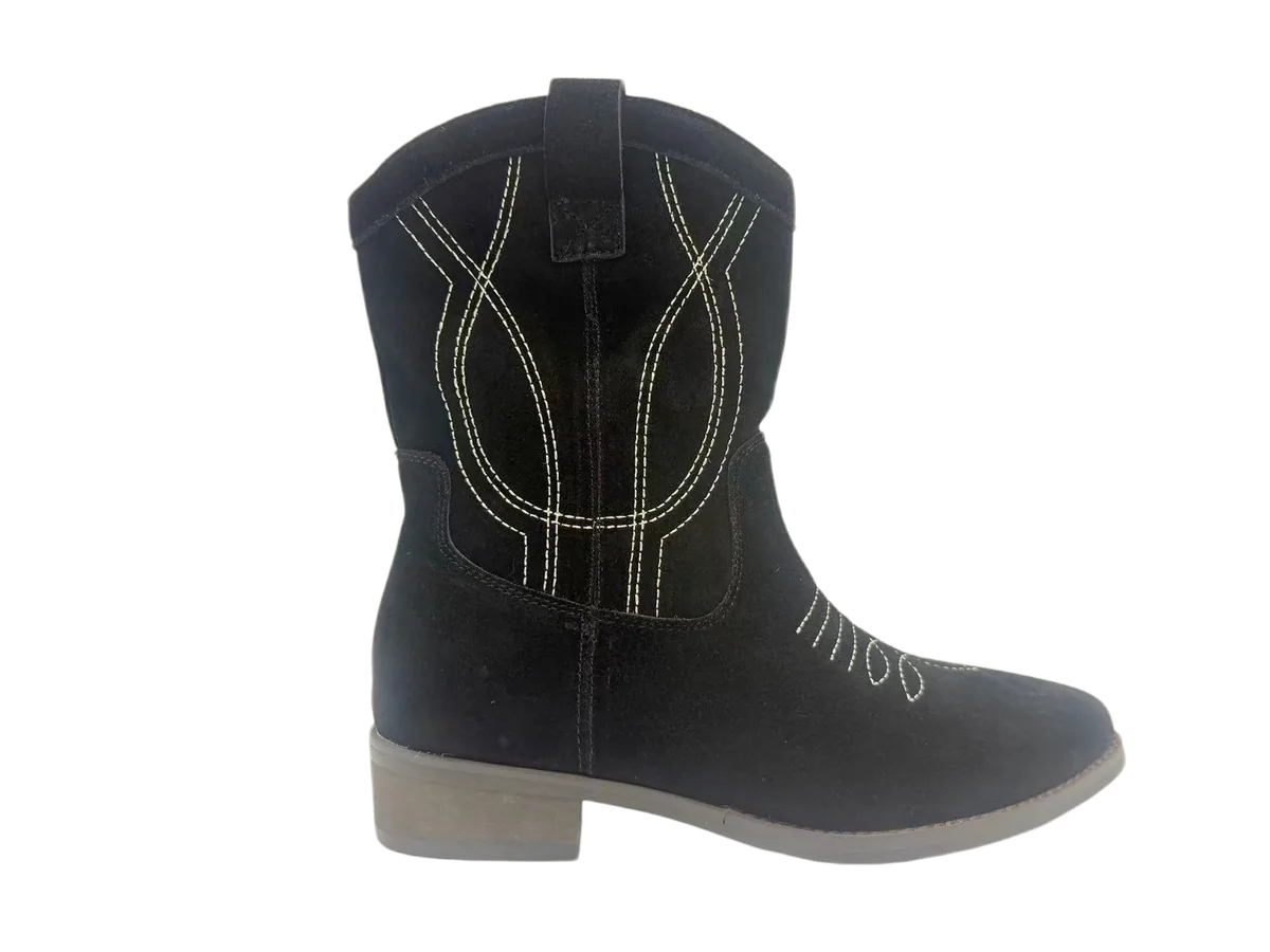 Winter shoes 083 by SHI JI FOOTWEAR, style W083