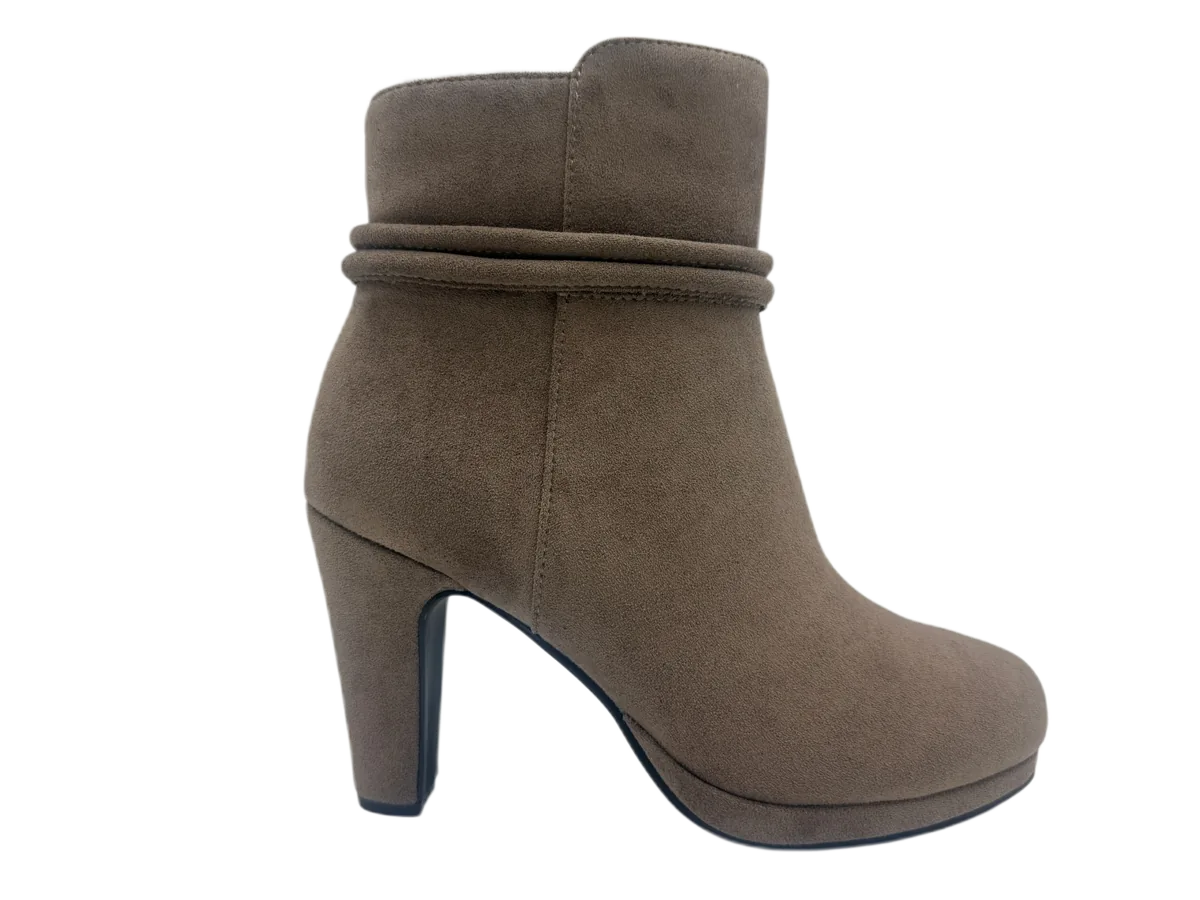 Winter shoes 086 by SHI JI FOOTWEAR, style W086