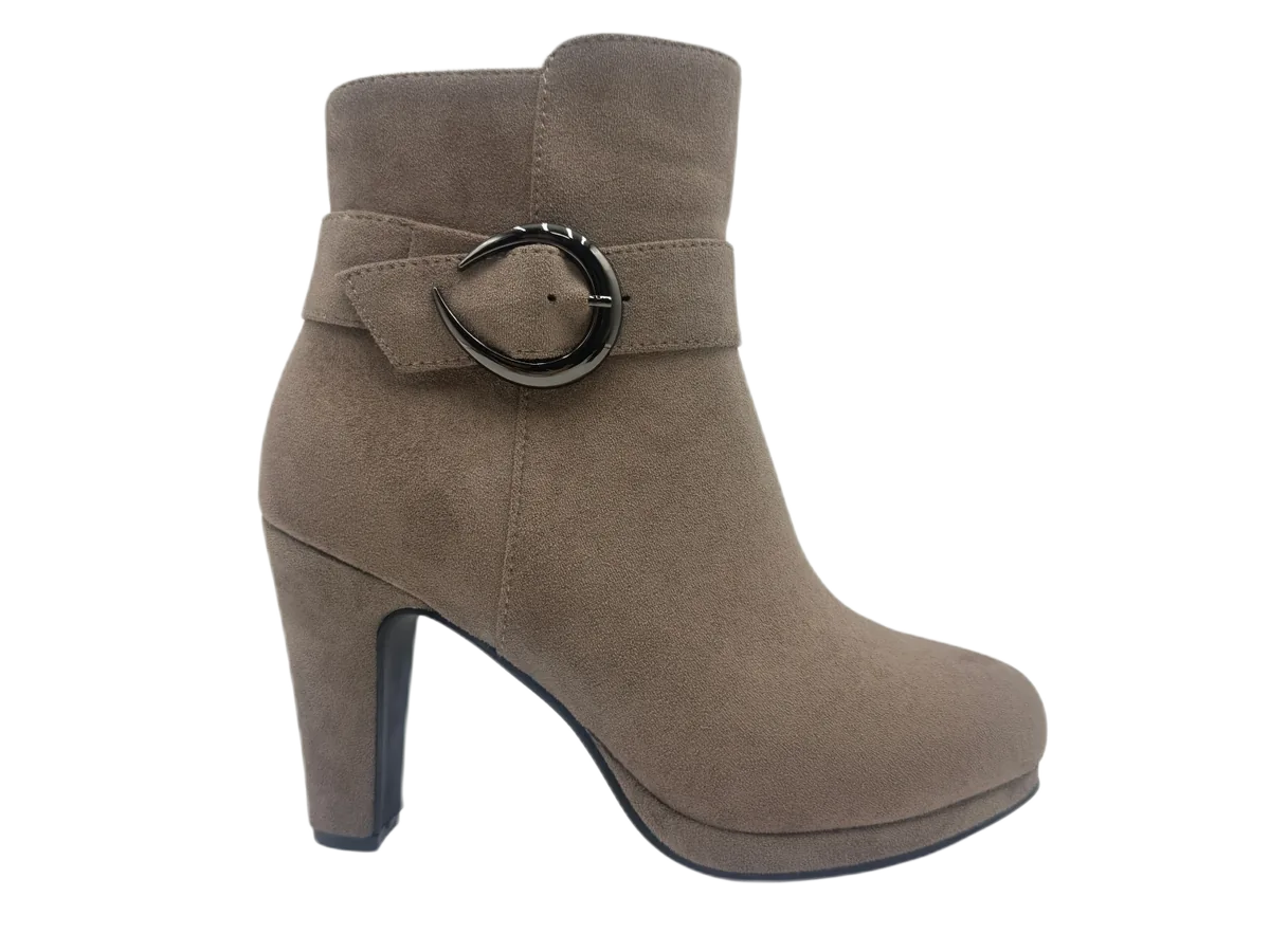 Winter shoes 090 by SHI JI FOOTWEAR, style W090