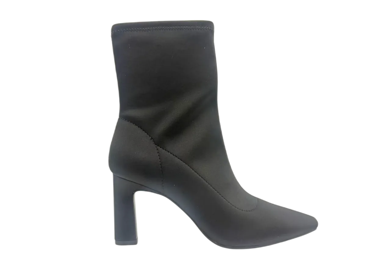 Winter shoes 098 by SHI JI FOOTWEAR, style W098