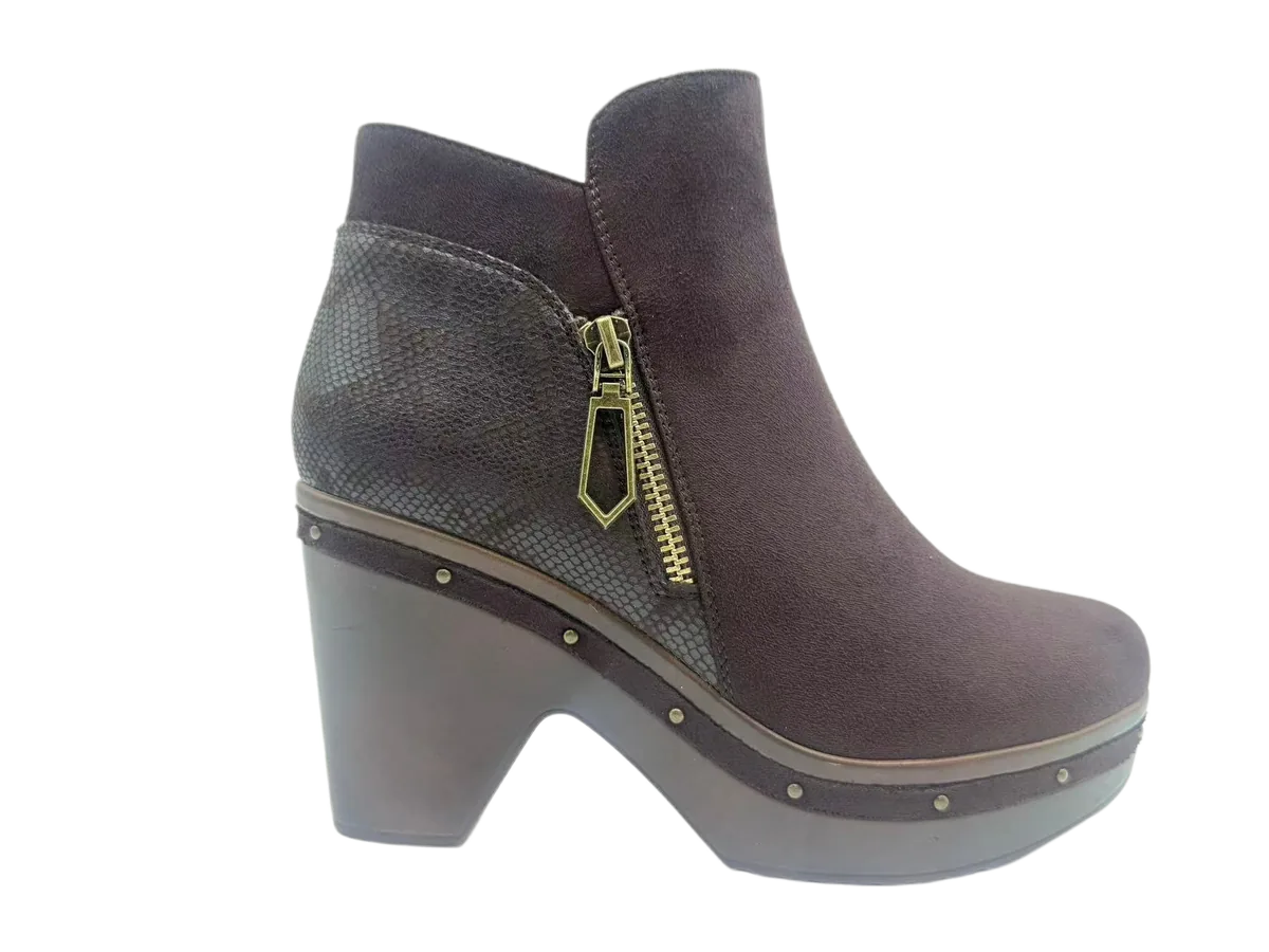 Winter shoes 102 by SHI JI FOOTWEAR, style W102