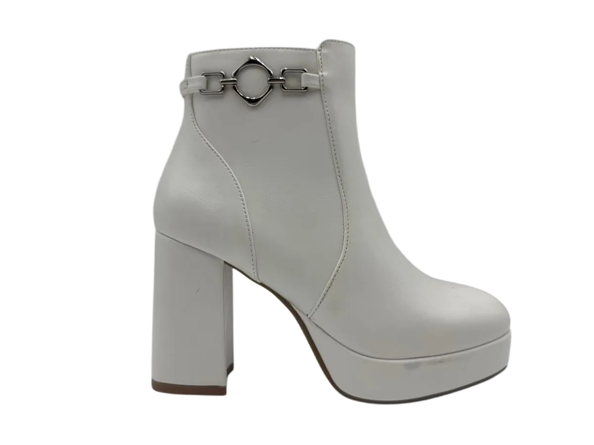 Winter shoes 118 by SHI JI FOOTWEAR, style W118