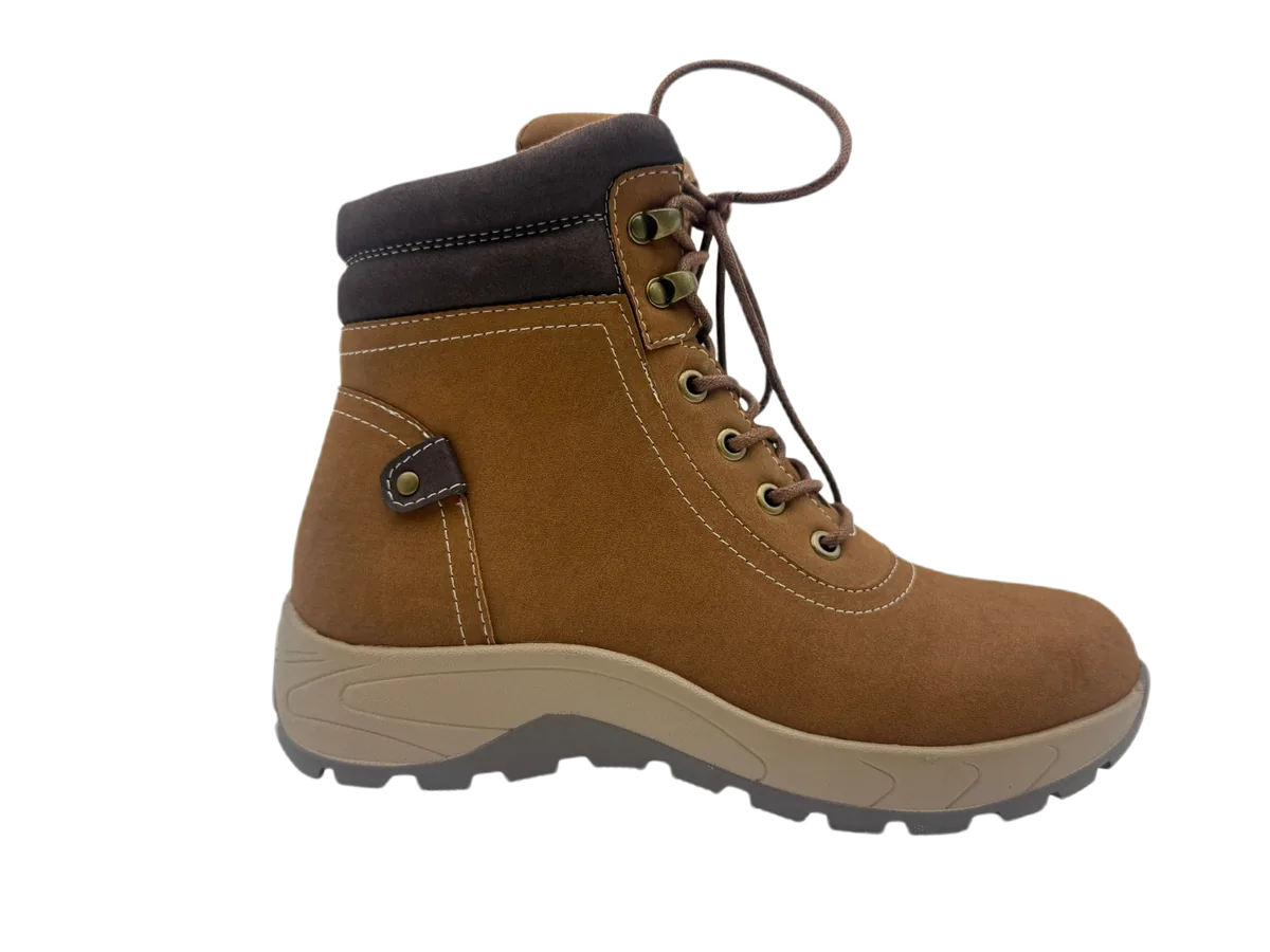 Winter shoes 132 by SHI JI FOOTWEAR, style W132