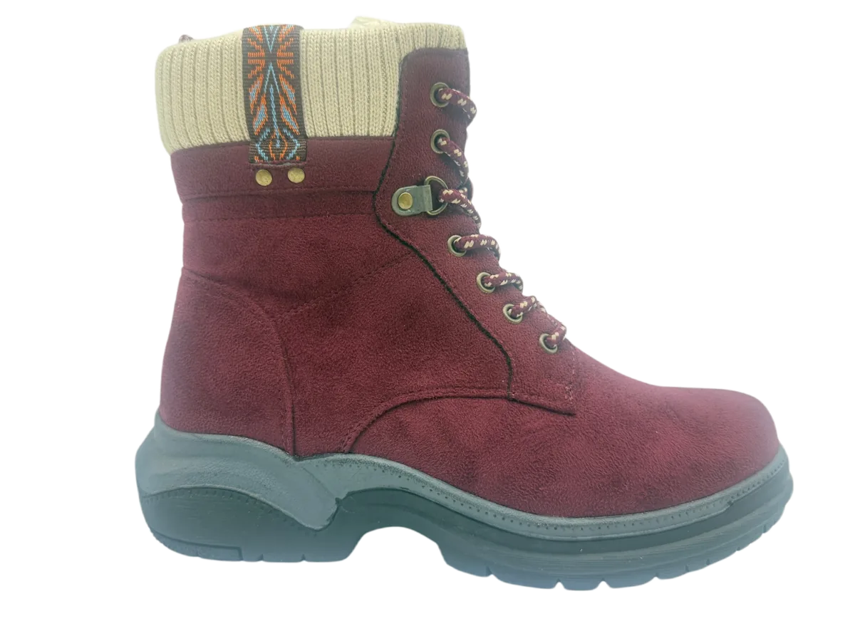 Winter shoes 138 by SHI JI FOOTWEAR, style W138