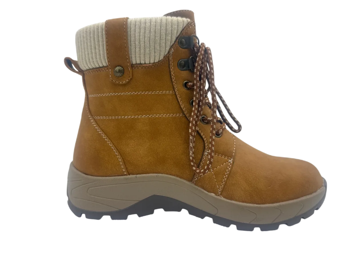 Winter shoes 140 by SHI JI FOOTWEAR, style W140