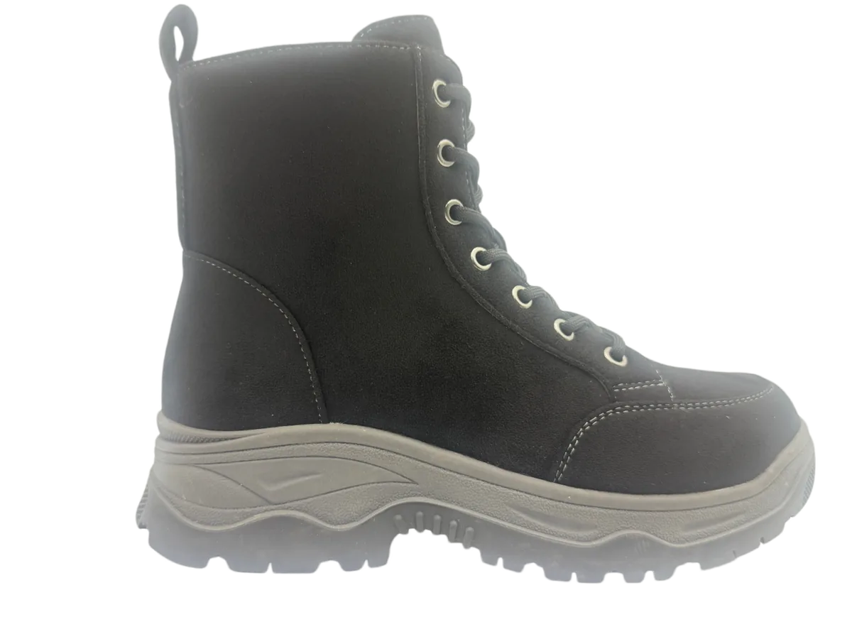 Winter shoes 143 by SHI JI FOOTWEAR, style W143