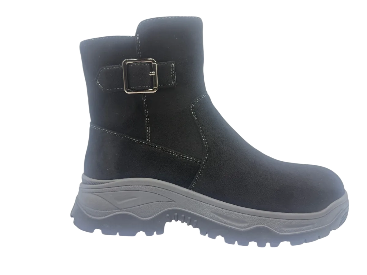 Winter shoes 144 by SHI JI FOOTWEAR, style W144